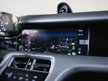 Taycan Sport Turismo Sport Chrono Panoramadach