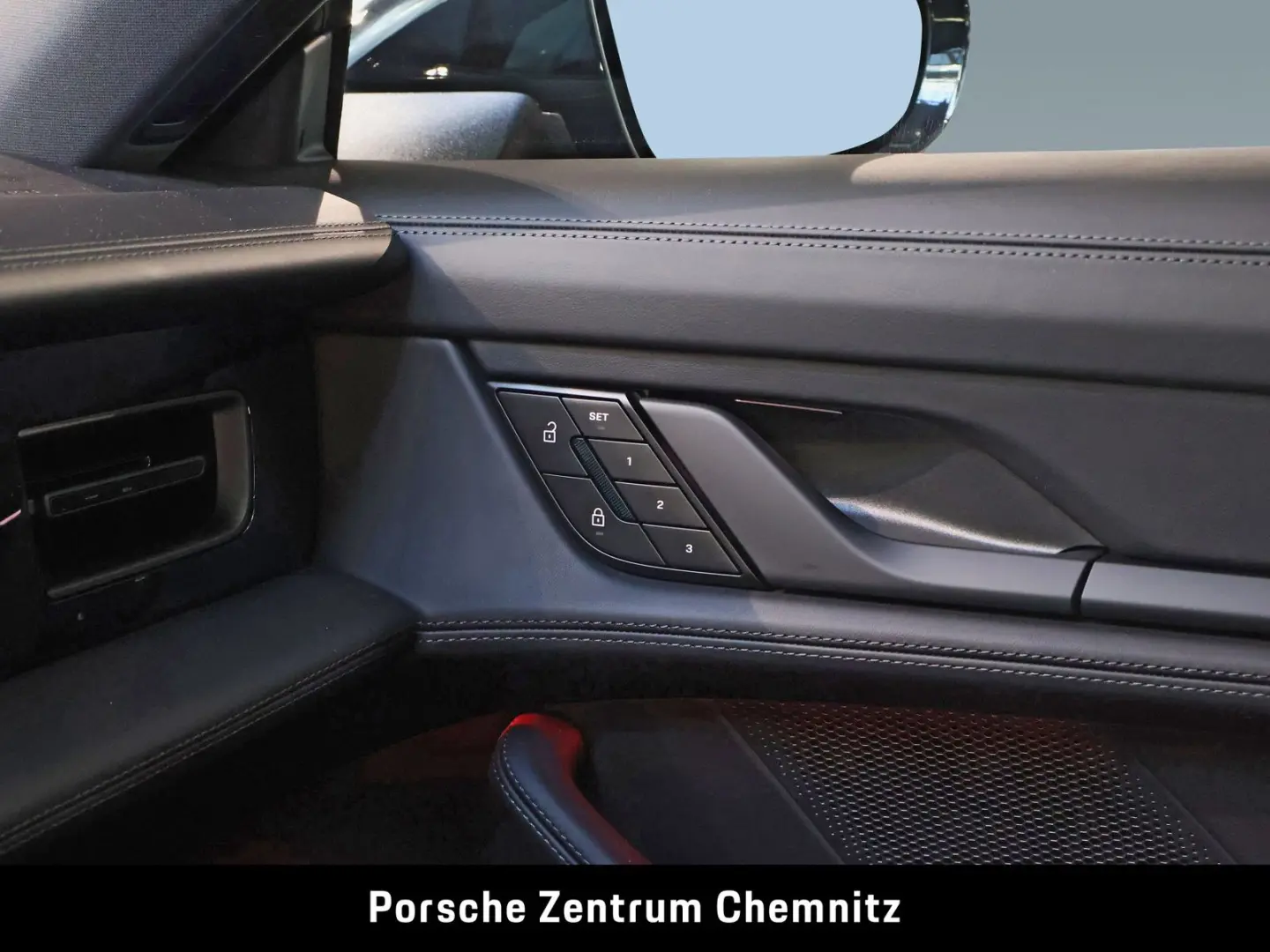 Taycan 4S Cross Turismo 4 1 Sitze;Pano;ACC;BOSE;