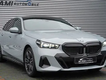 520i M Sport PANO H&K CARBON 360 HUD KEYLESS