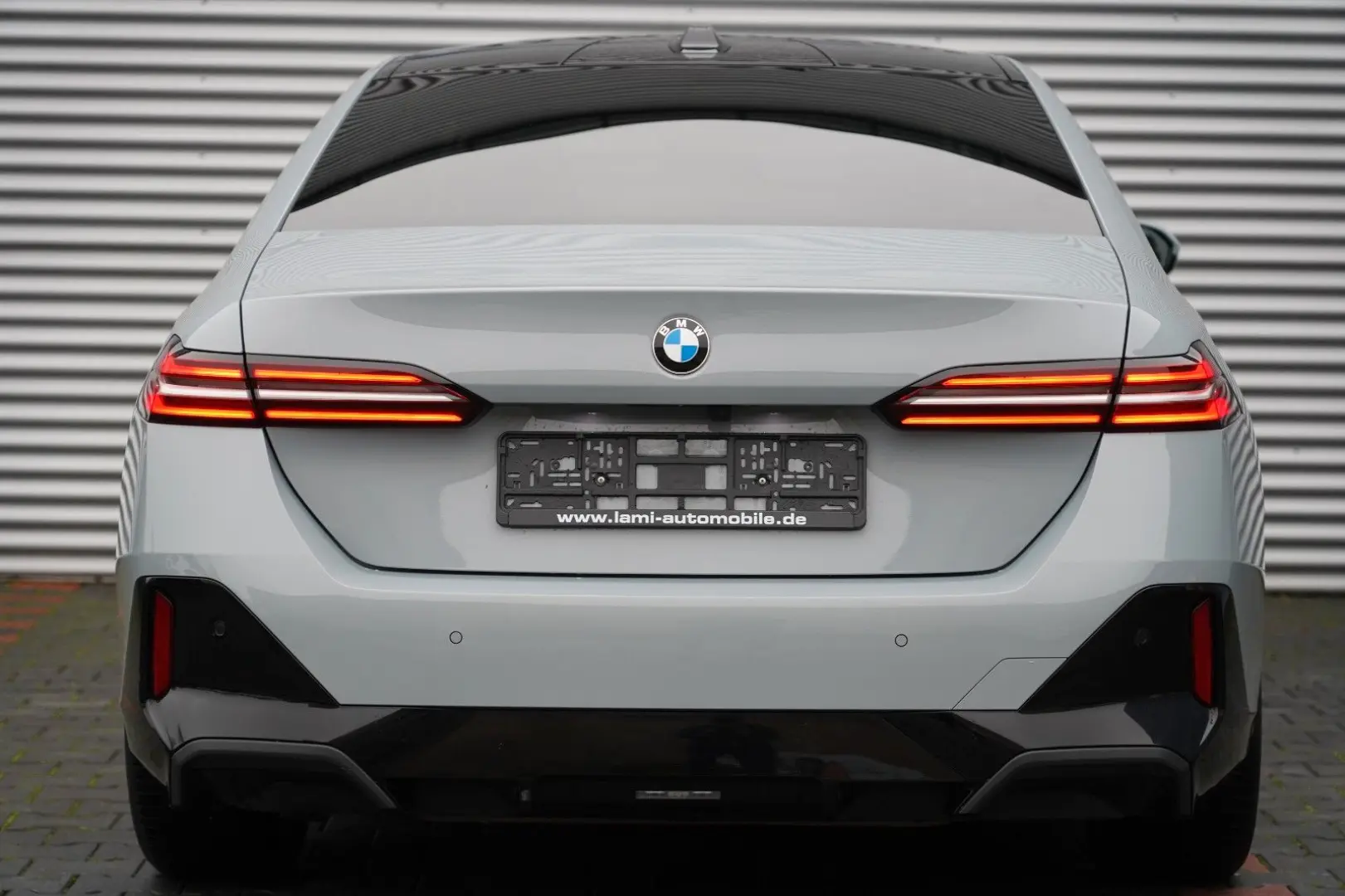 520i M Sport PANO H&K CARBON 360 HUD KEYLESS