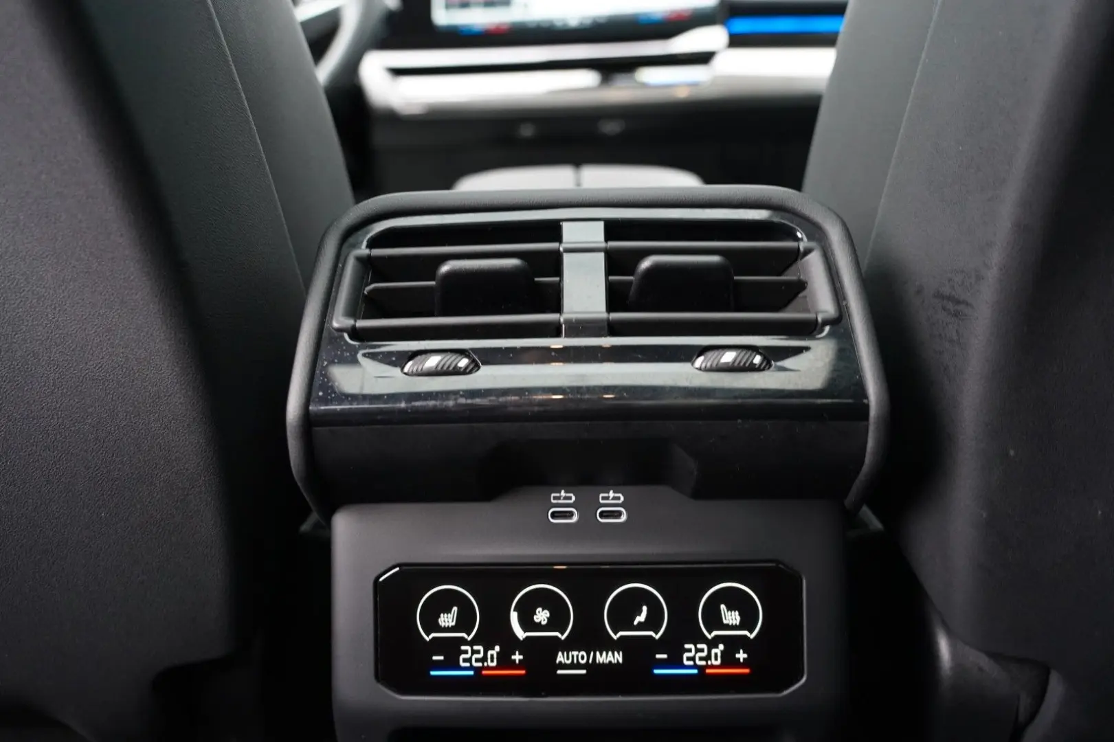 520i M Sport PANO H&K CARBON 360 HUD KEYLESS