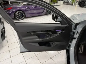 520 i M-Sport PANO HUD STHZG H K SITZKLIMA 360