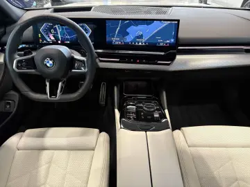 520i M Sport DA  PA  H K StandHz. AdapLED 19  LM