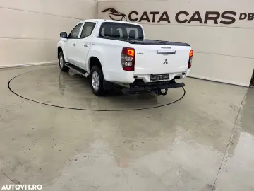 Mitsubishi L200 Double Cab 2.2 DI-D M T Intense
