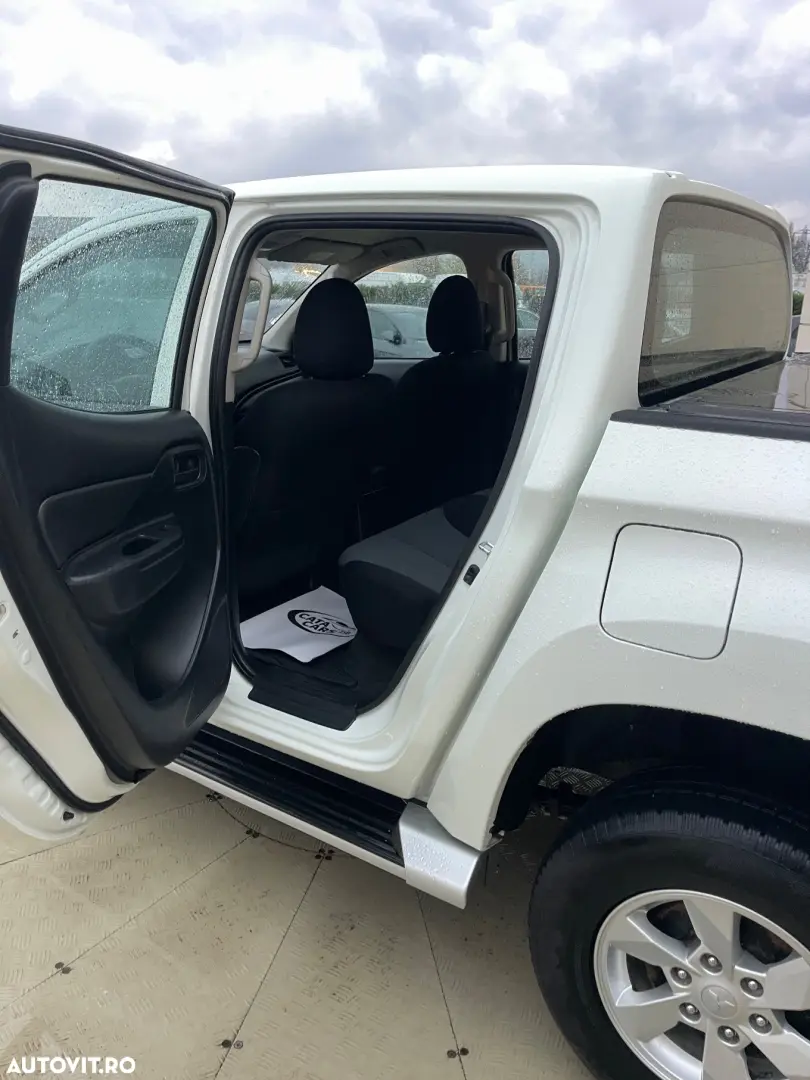 Mitsubishi L200 Double Cab 2.2 DI-D M T Intense