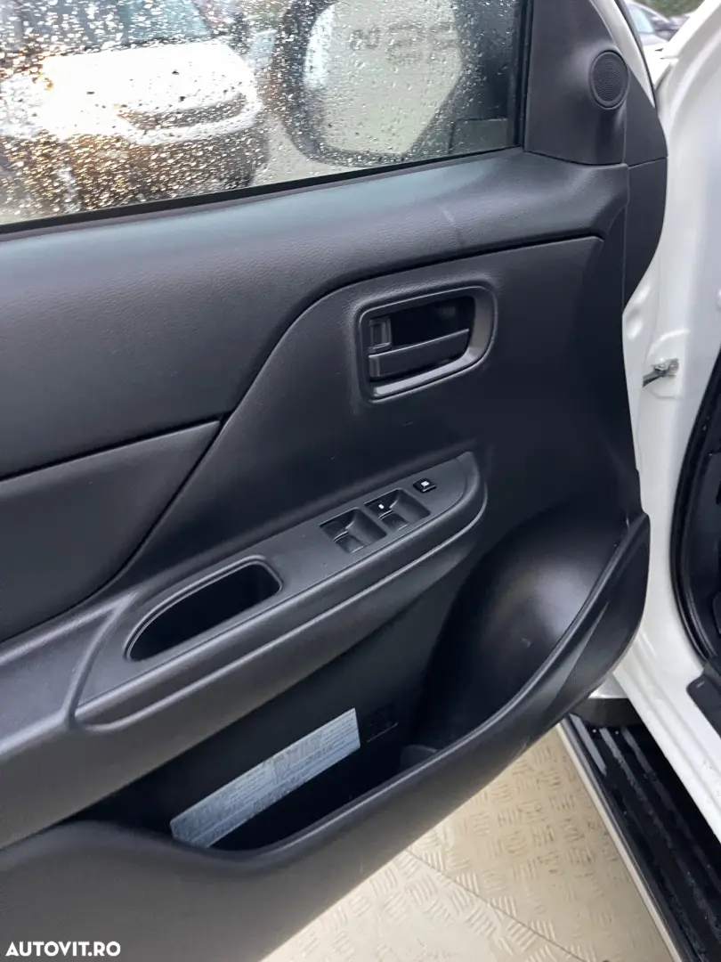 Mitsubishi L200 Double Cab 2.2 DI-D M T Intense