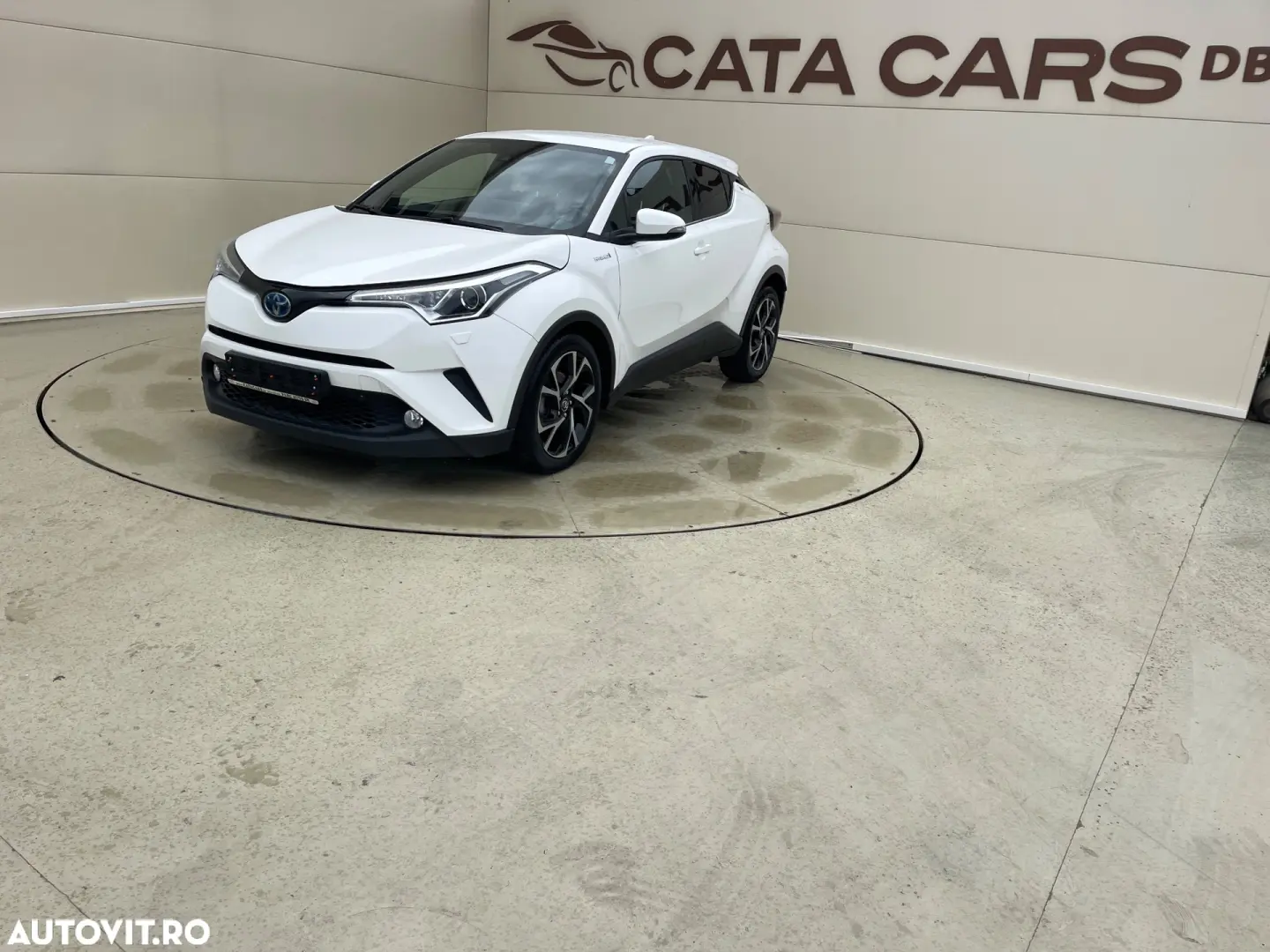 Toyota C-HR Hybrid Club