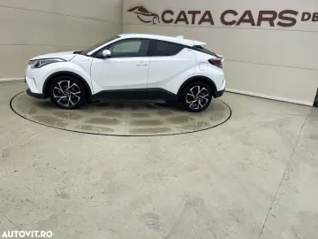 Toyota C-HR Hybrid Club
