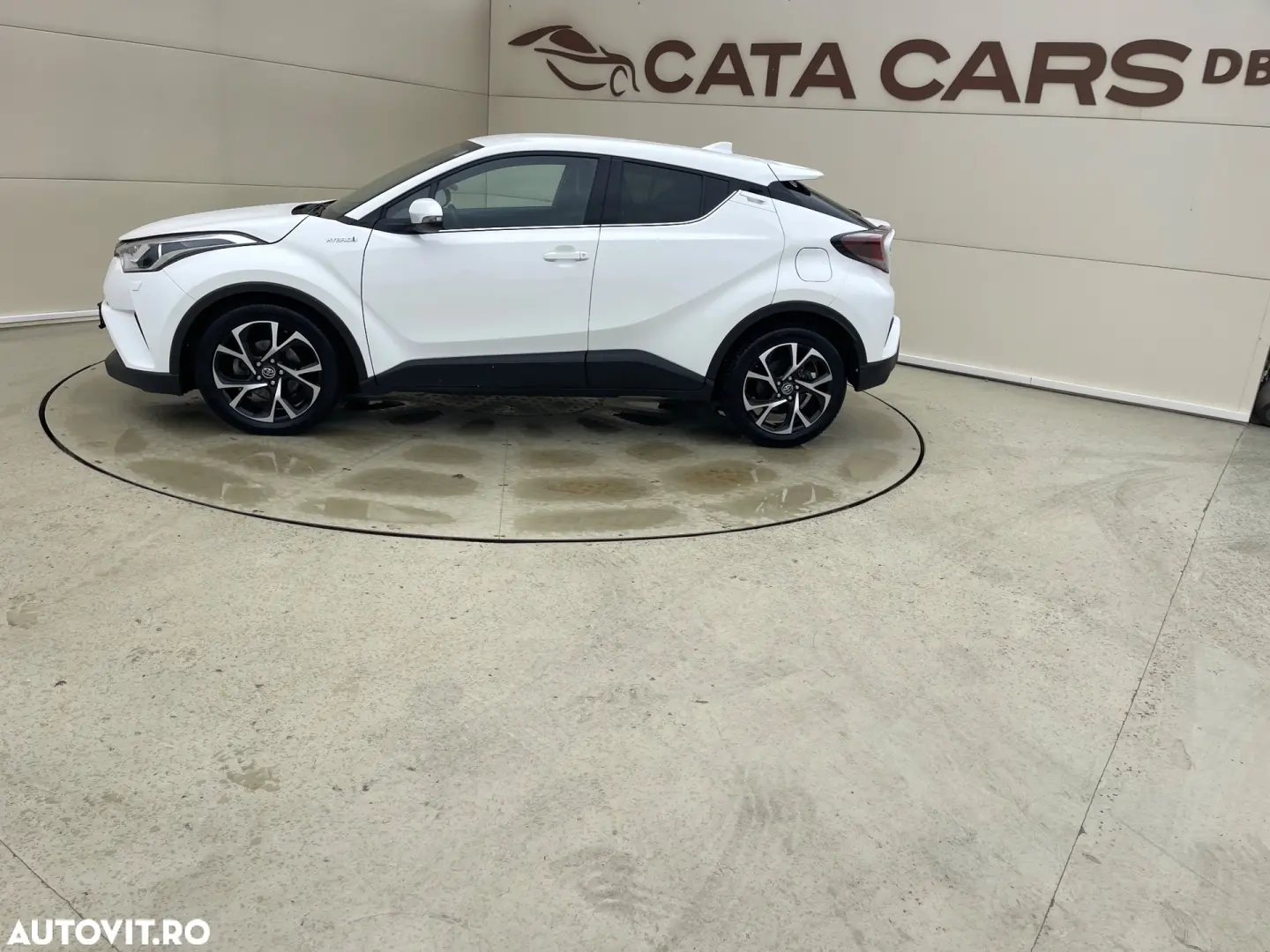 Toyota C-HR Hybrid Club