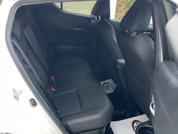 Toyota C-HR Hybrid Club