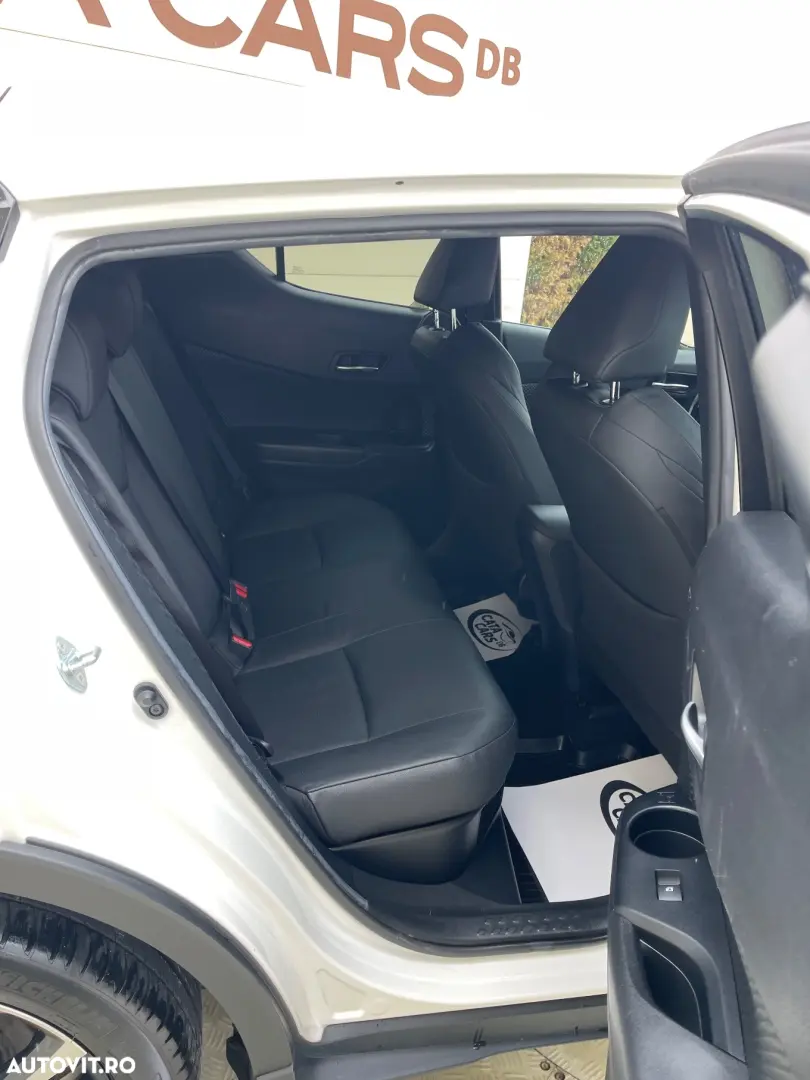 Toyota C-HR Hybrid Club