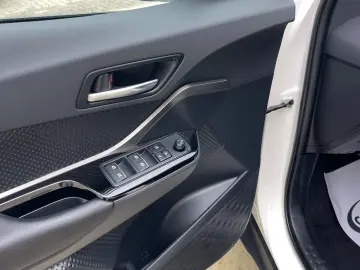 Toyota C-HR Hybrid Club