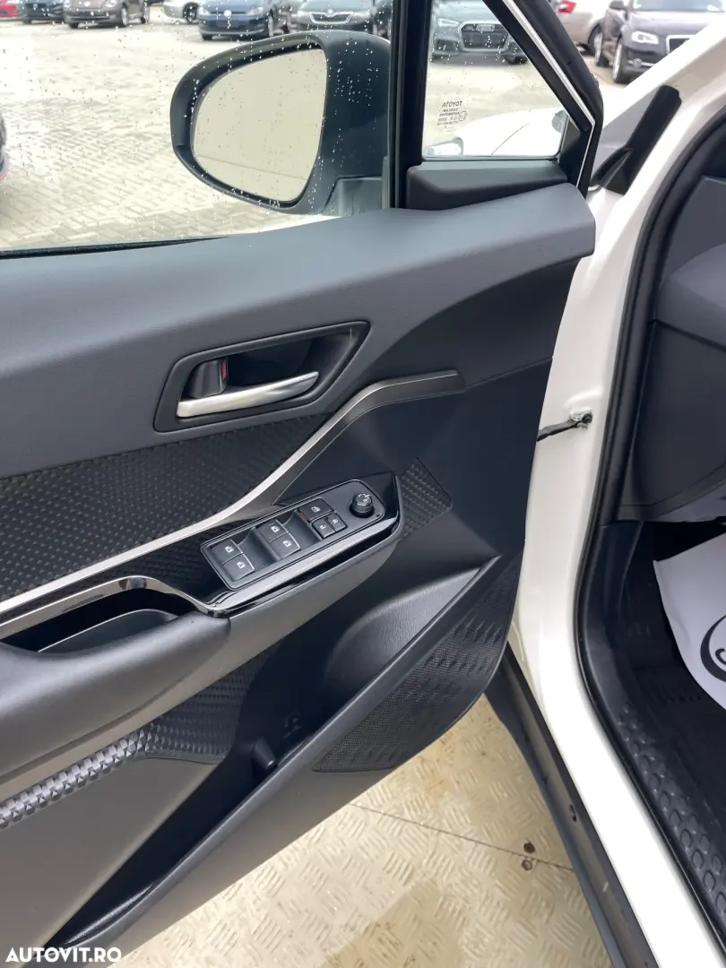 Toyota C-HR Hybrid Club