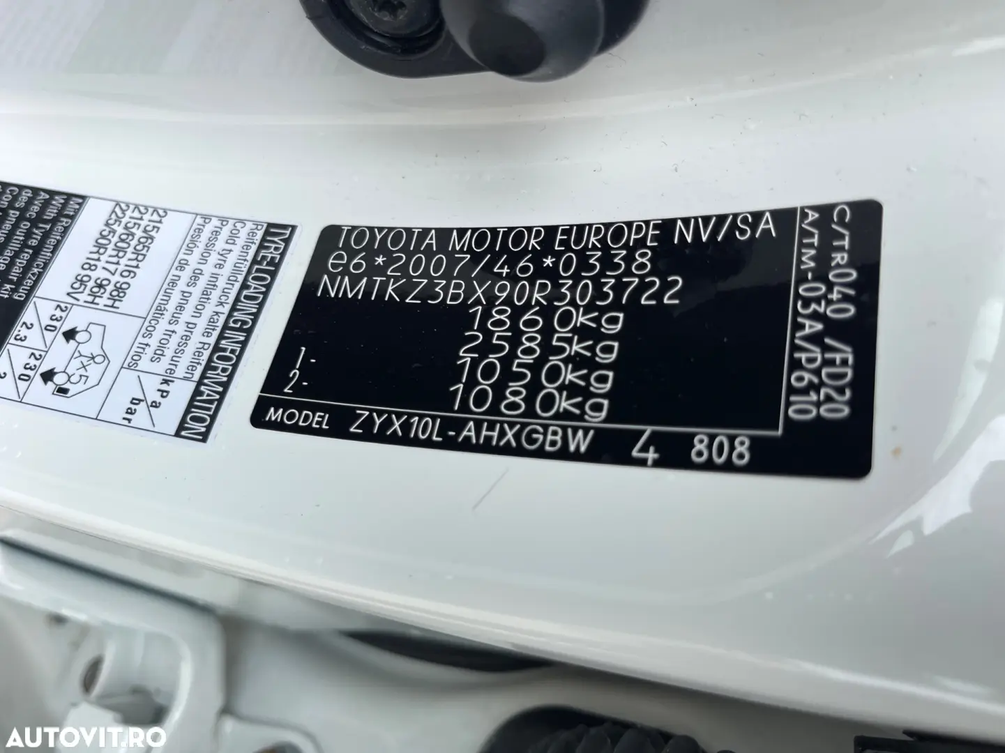 Toyota C-HR Hybrid Club