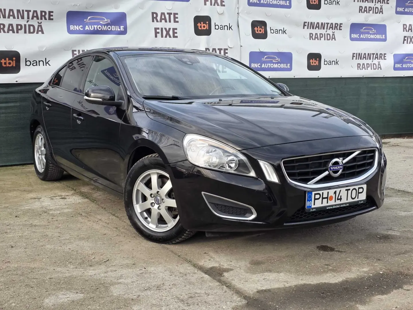 VOLVO S60 R-DESIGN