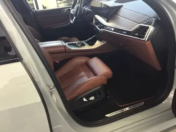X5 xDrive50e M Sport IconicGlow Ventilation H&K