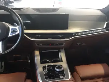 X5 xDrive50e M Sport IconicGlow Ventilation H&K