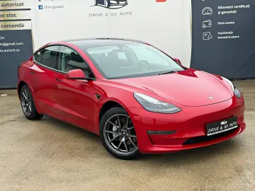 TESLA MODEL 3 LONG RANGE DUAL MOTOR 4WD AUTO