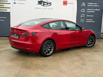 TESLA MODEL 3 LONG RANGE DUAL MOTOR 4WD AUTO