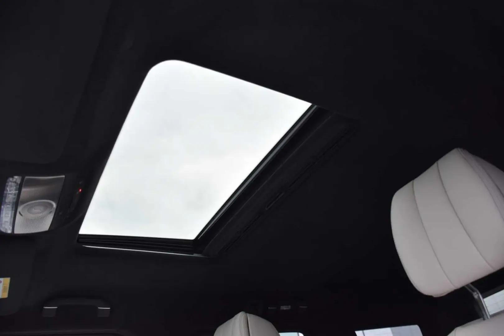 AMG G 63 ACC Burmester Massage Sunroof SportExha