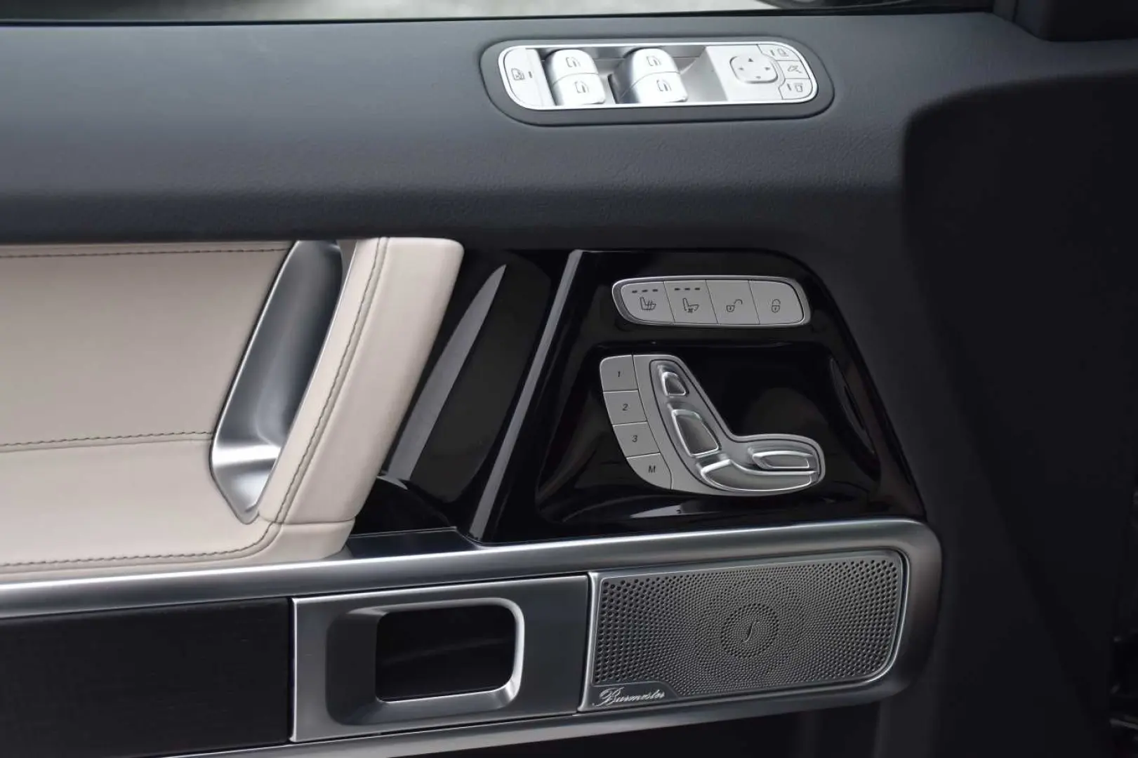 AMG G 63 ACC Burmester Massage Sunroof SportExha