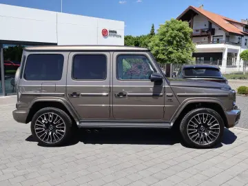 G 63 AMG MANUFAKTUR Superior