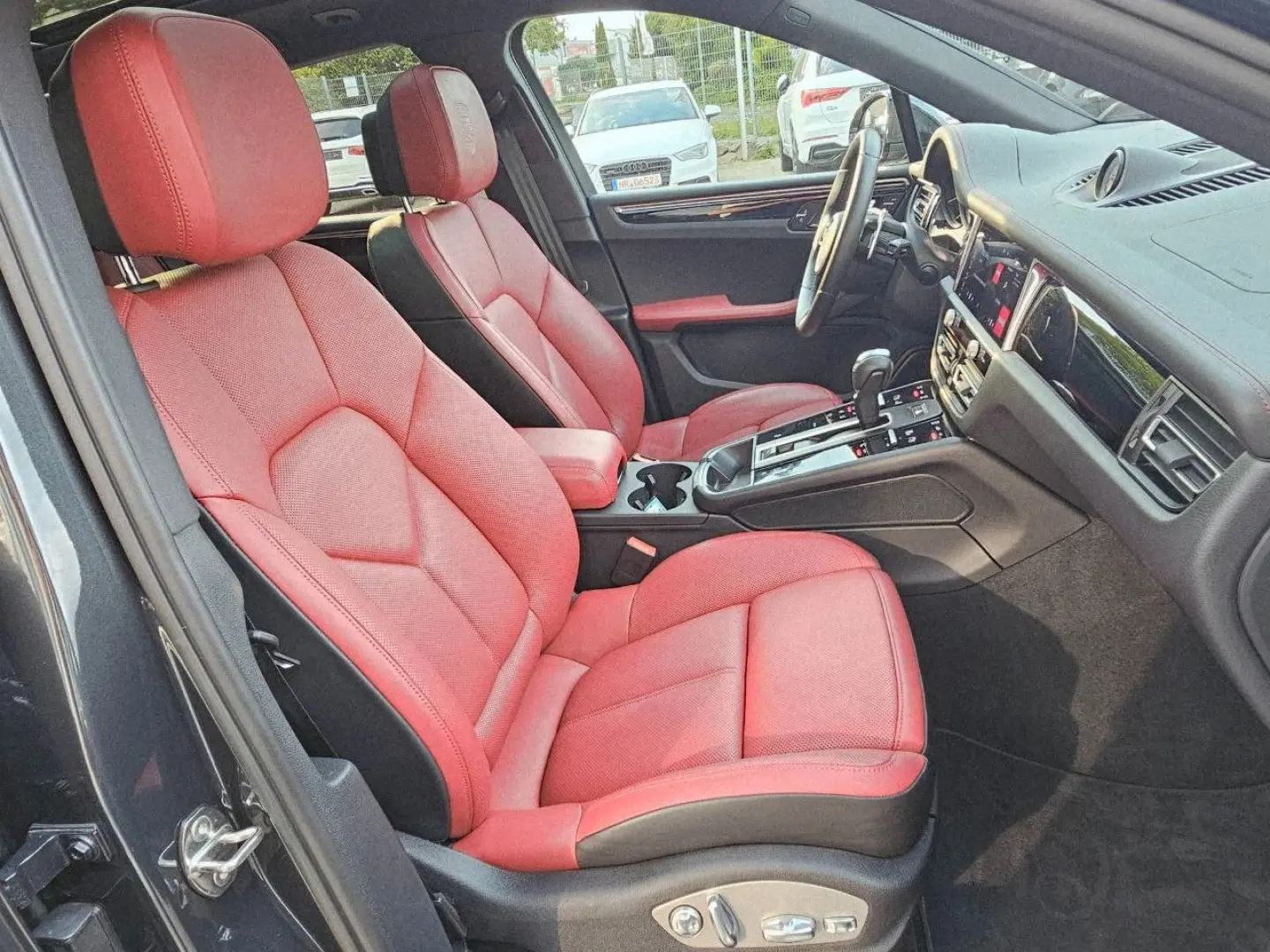 Macan T ACC Mem. Bose 4x SHZ Pano 21Zoll Sitzkli