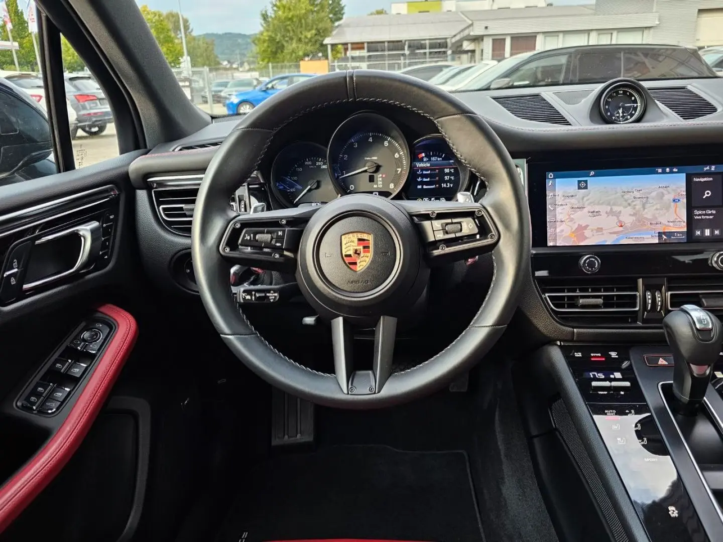 Macan T ACC Mem. Bose 4x SHZ Pano 21Zoll Sitzkli