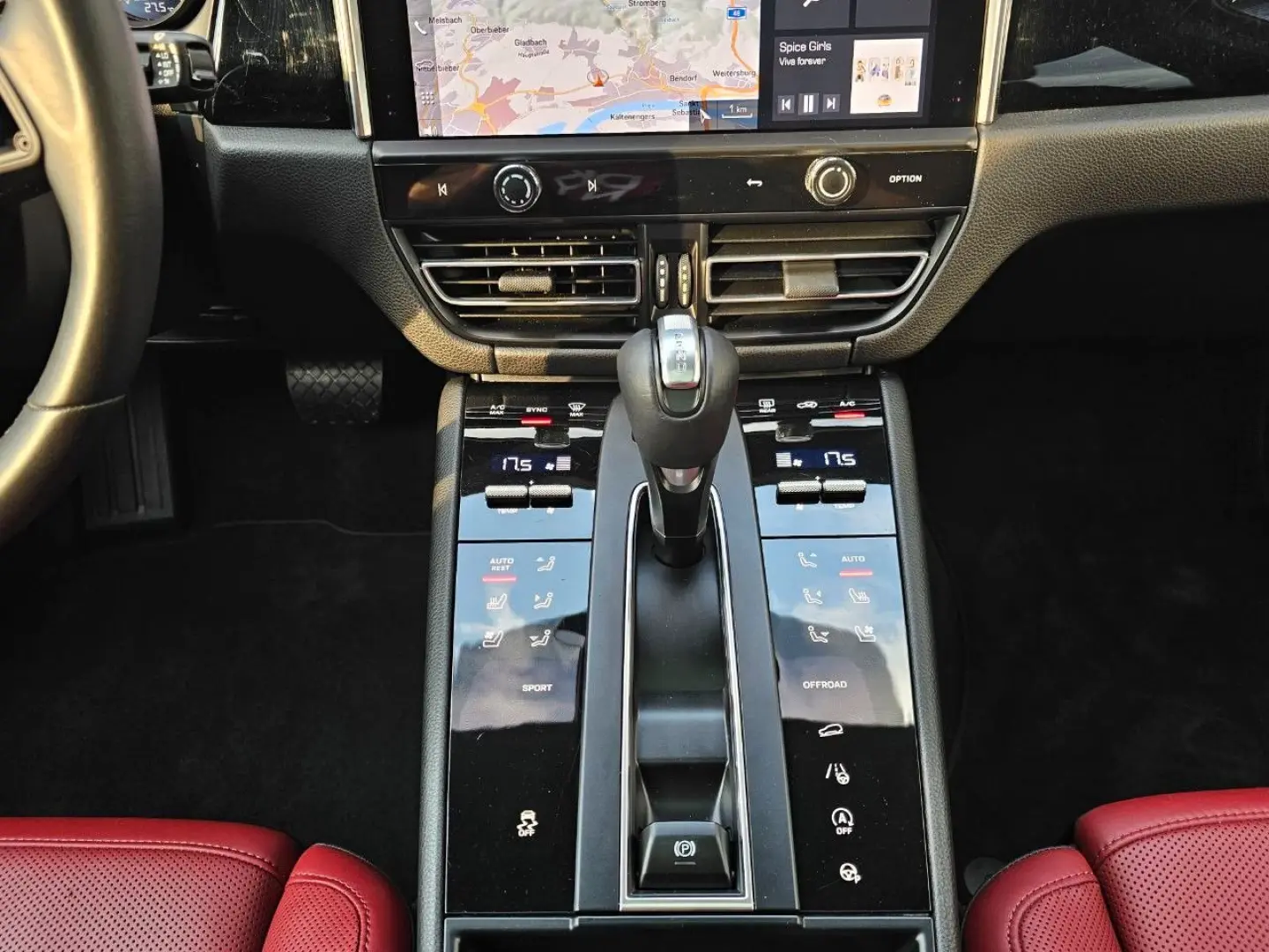 Macan T ACC Mem. Bose 4x SHZ Pano 21Zoll Sitzkli