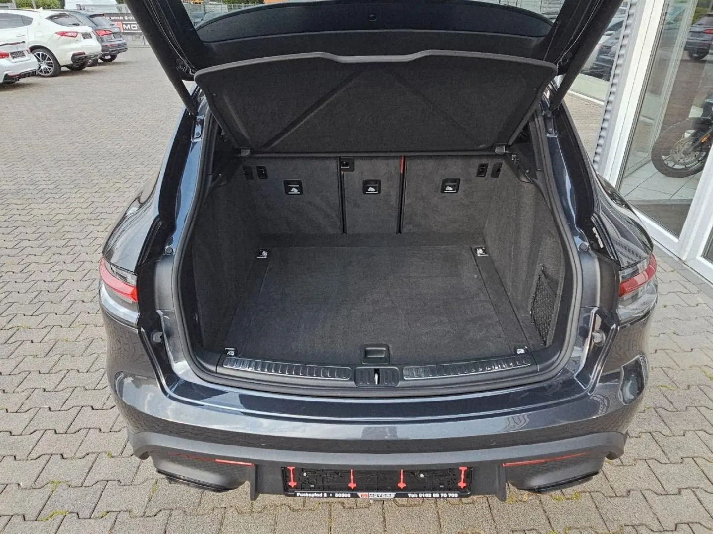 Macan T ACC Mem. Bose 4x SHZ Pano 21Zoll Sitzkli