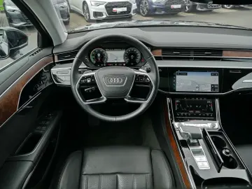 A8 60 TFSIe quattro S Line HuD Pano air Nacht