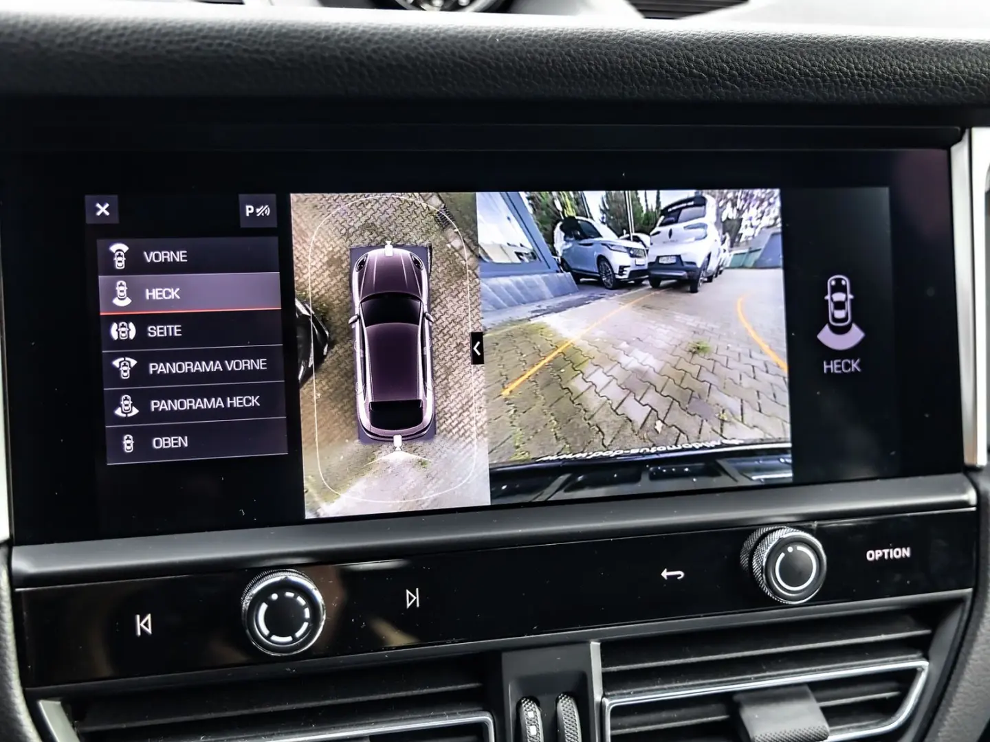 Macan 2.0T Basis OPF Navi Leder PDC LED PDK