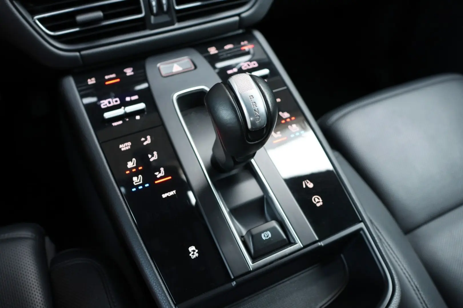 Macan AWD ACC BOSE APPLE 4xSHZ SBL KAMERA TTW 20