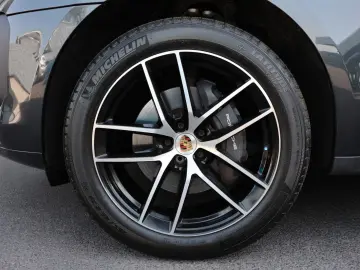 Macan AWD ACC BOSE APPLE 4xSHZ SBL KAMERA TTW 20