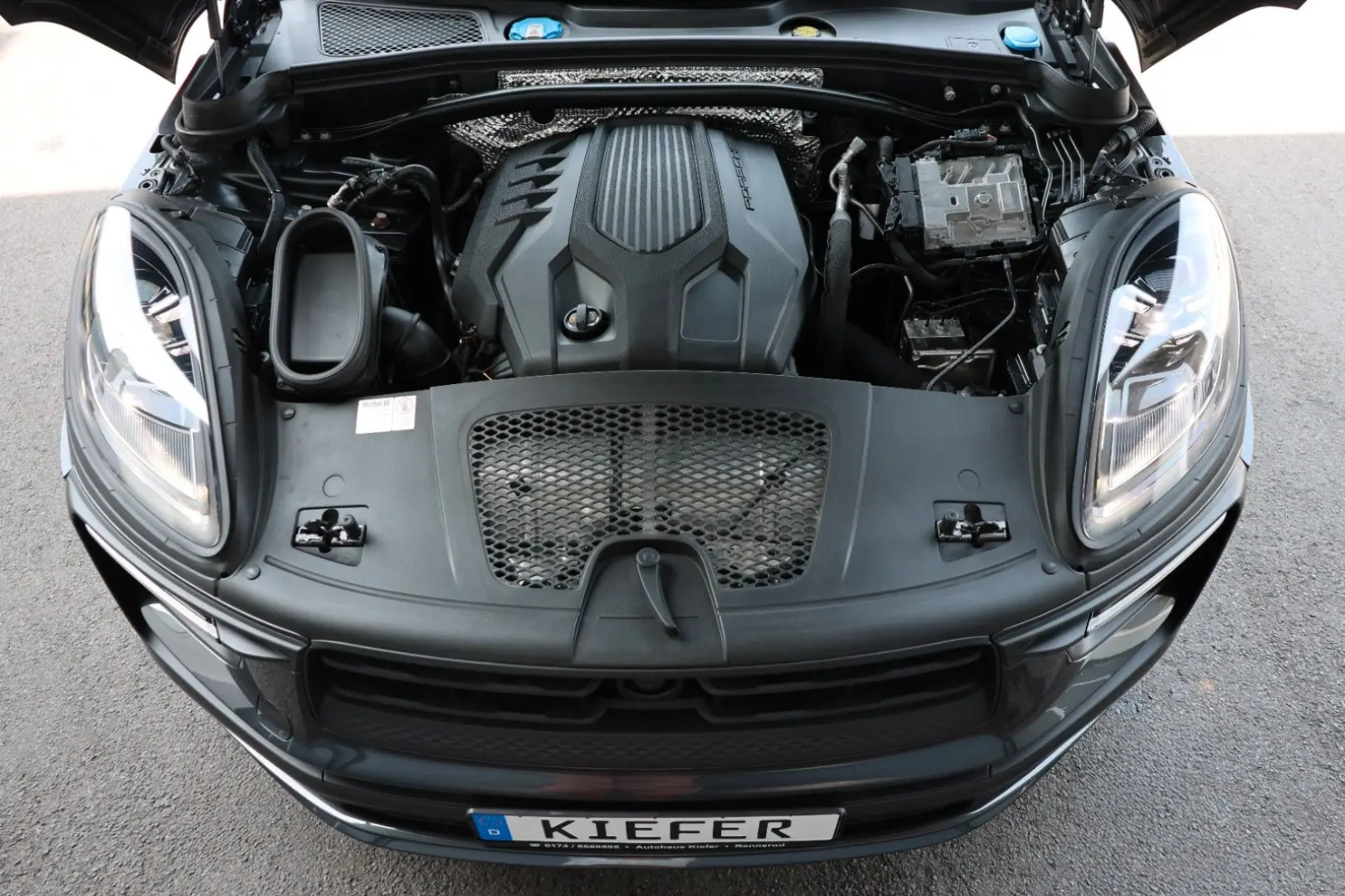 Macan AWD ACC BOSE APPLE 4xSHZ SBL KAMERA TTW 20