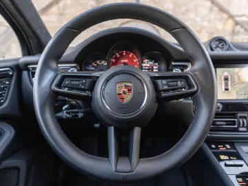 Macan LED 360  BOSE PANO NAV SZH 14 WEGE MEMORY