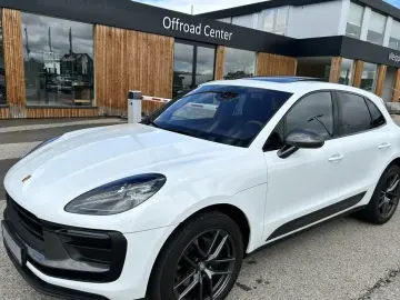 Macan 2.0 T OPF PANO AHK LED SPORTCHRONOPAKET