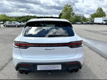 Macan 2.0 T OPF PANO AHK LED SPORTCHRONOPAKET