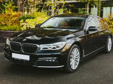 BMW 750