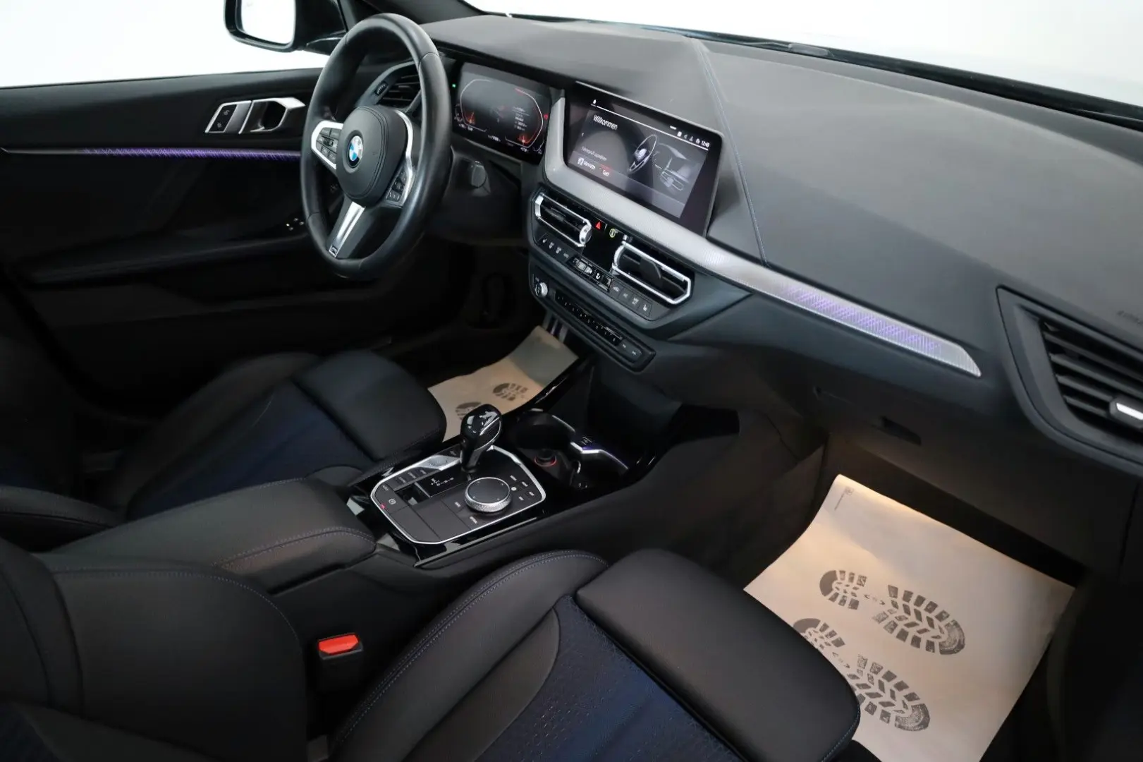 Gran Coupe 218i M Sport TLeder Navi LED SH  WR