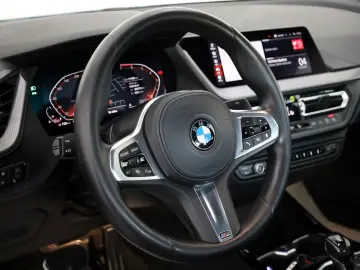 Gran Coupe 218i M Sport TLeder Navi LED SH  WR