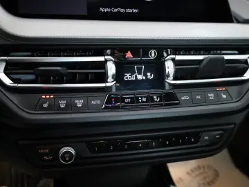 Gran Coupe 218i M Sport TLeder Navi LED SH  WR