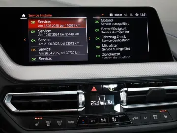 Gran Coupe 218i M Sport TLeder Navi LED SH  WR