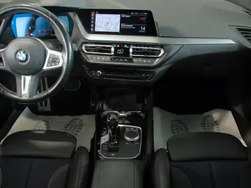 218i Gran Coupe (F44) M Sport  LED AppleCP SHZ