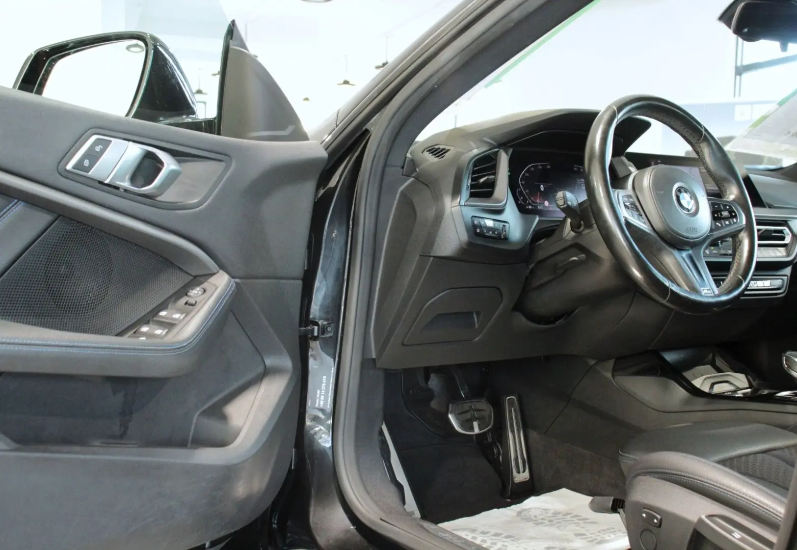 218i Gran Coupe (F44) M Sport  LED AppleCP SHZ