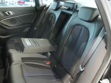 218i Gran Coupe (F44) M Sport  LED AppleCP SHZ