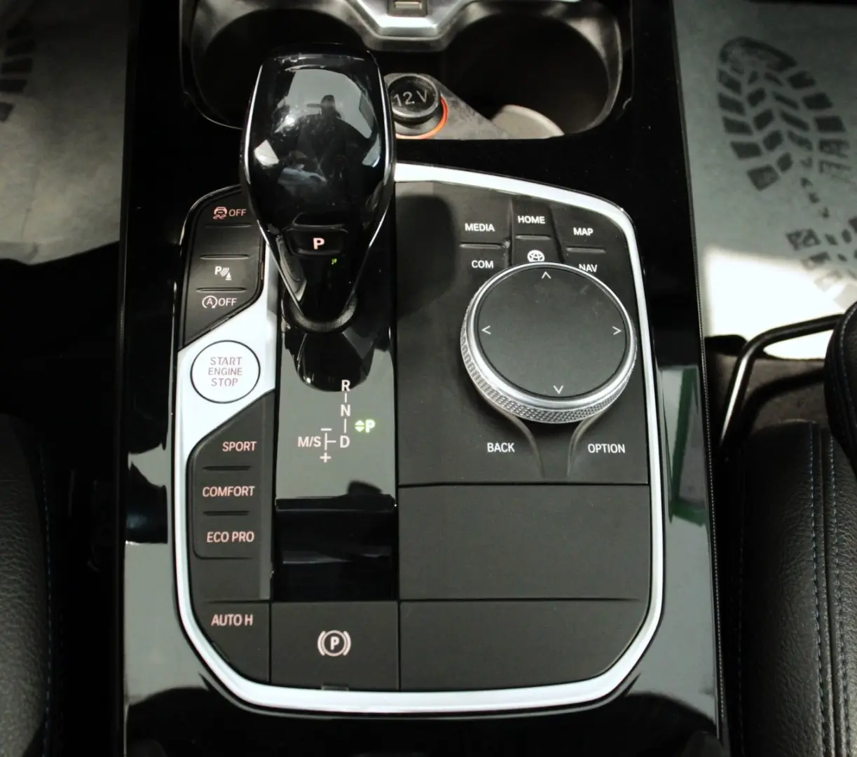 218i Gran Coupe (F44) M Sport  LED AppleCP SHZ