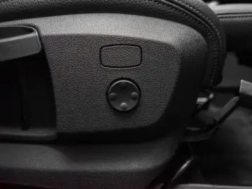 218 Gran Coupé 2-serie 218i M-Sport Automaat Pan