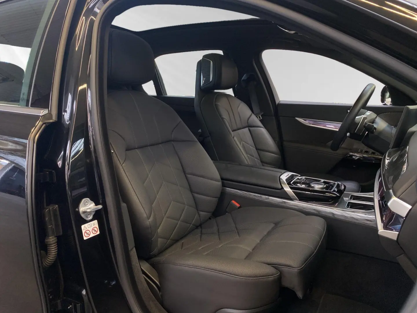 750e xDrive Selbstlenkende Systeme  360