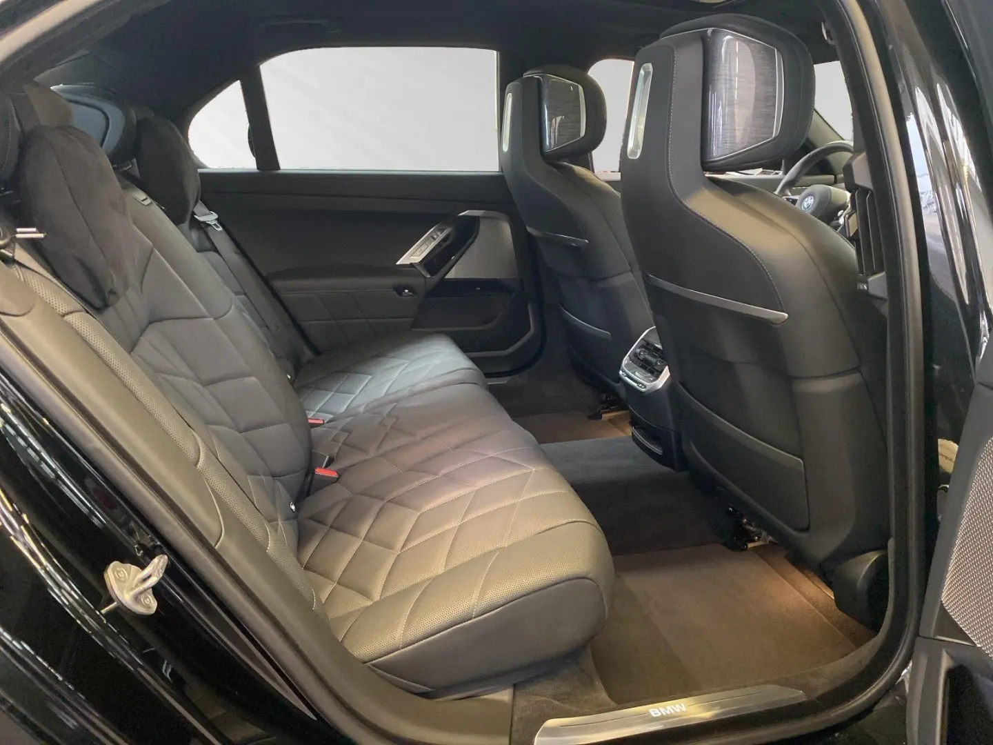 750e xDrive Selbstlenkende Systeme  360